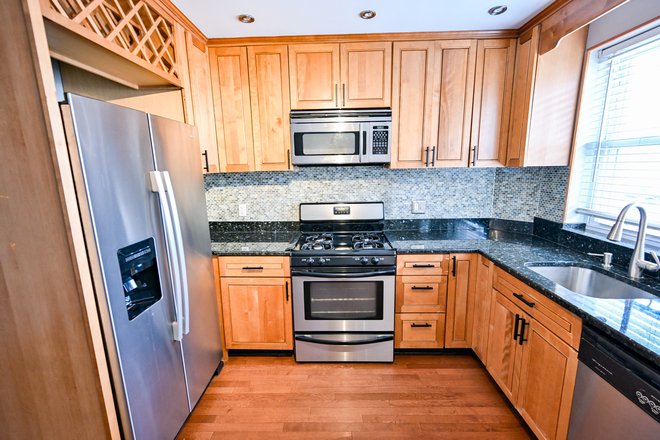 kitchen - 3 bedroom 2 Bathroom home w/ 1 car off street parking