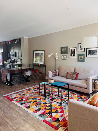 Living Room & Dining - Free Townhome Stay in Exchange for Cat Sitting