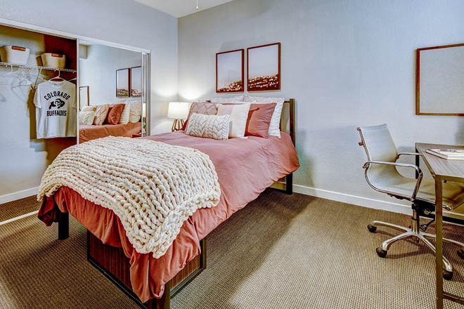 Bedroom - U Club on 28th St room available for summer!