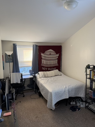 Bedroom view 1 - 1BR (unfurnished) in 3BR, 2Bath in-house apartment