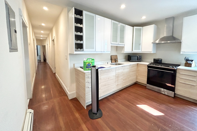 Kitchen - 692 Columbia Rd., #2, Boston, MA 02125 (Dorchester)