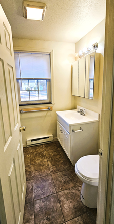 Full Bathroom - Townehouses of Amherst Unit 53