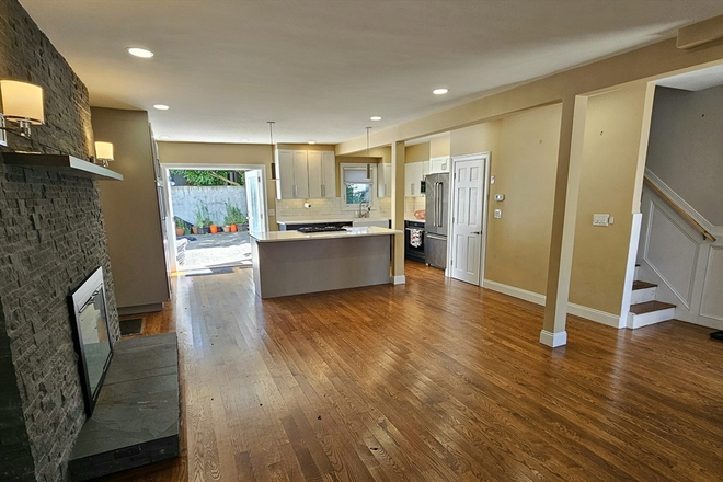 Living Room - Colossal 3 Bed 2 Bath in PRIME Southie!!
