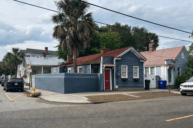 street view - 2 bdrm/2 bath with yard, 3 blocks from campus