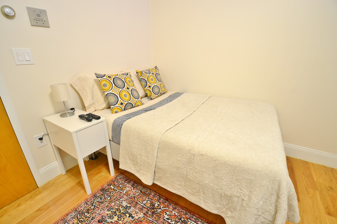 Bedroom - Renovated Studio on Westland $2400