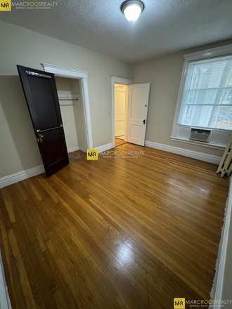 Call NOW for showings! 617-236-8600 - STRATHMORE RD - GORGEOUS & SPACIOUS BRIGHTON 3 BED W/ HEAT, HOT WTR, AND LAUNDRY! *AVAIL NOW!*