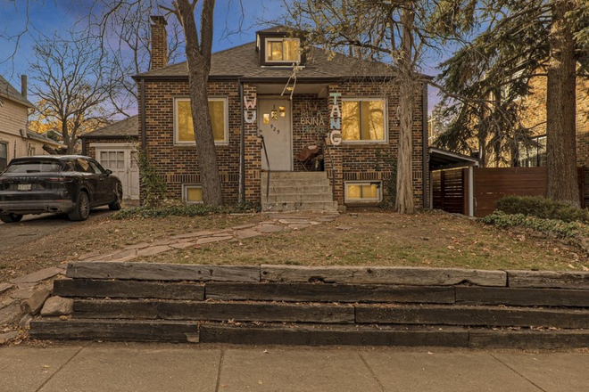 Exterior, street view - Spring 2026 Sublease close to campus