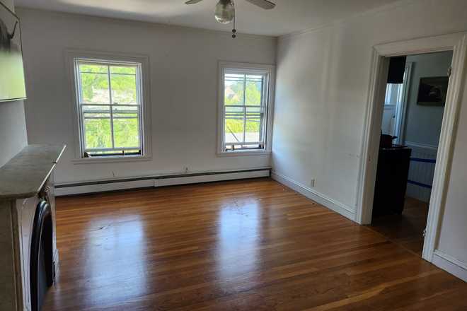Living Room - Spacious Campus-Close Apartment