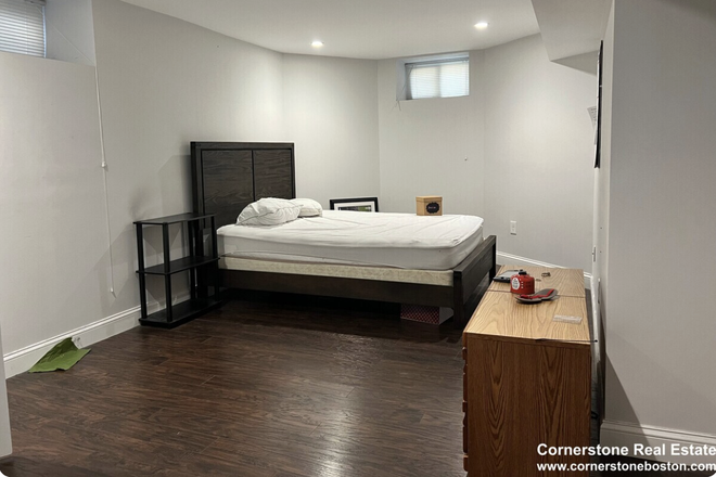 Bedroom - Summer Sublet - Mission Hill Apartment on Oswald Street (Renting 1 or 2 bedrooms)