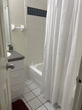 Bathroom - Campus Crossing on Alafaya - Relet for Spring&Summer 2027 Apartments
