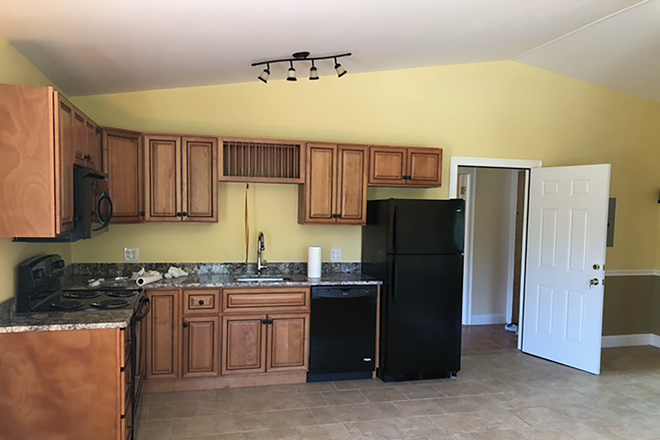Kitchen - Royalton Village Apartment