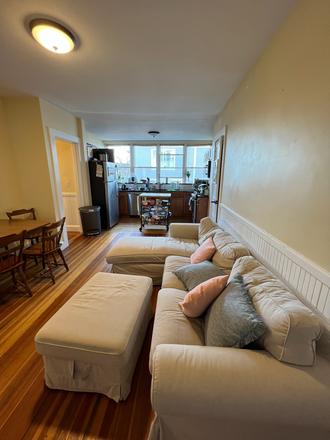 kitchen/living space - Sun-Drenched 4 Bed / 2 Bath w/ LAUNDRY IN UNIT!! Avail 9/1/26!!