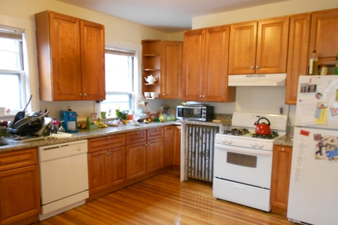 - 100 Winchester St