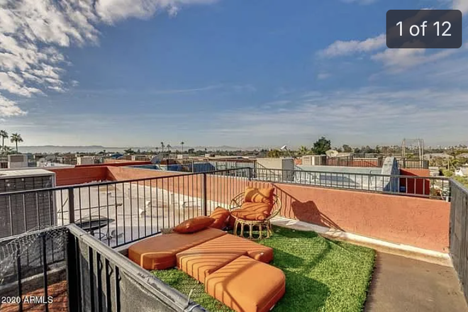 Private Rooftop Patio - Gated Community Townhouse with Panoramic Rooftop Patio
