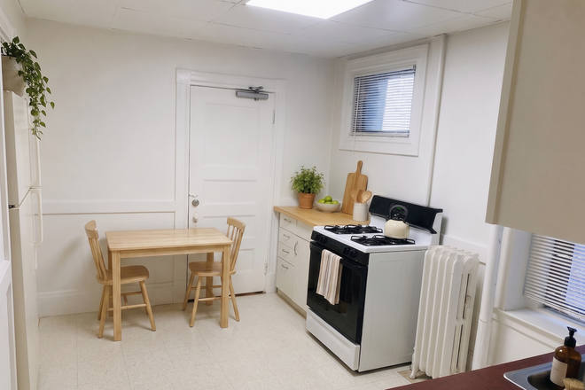 1 - AVAIL NOW | Spacious Newton Studio | Heat/Hot Water Included | Private Storage | No Broker Fees! Apartments