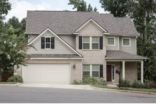 - 1828 Seagrave Court