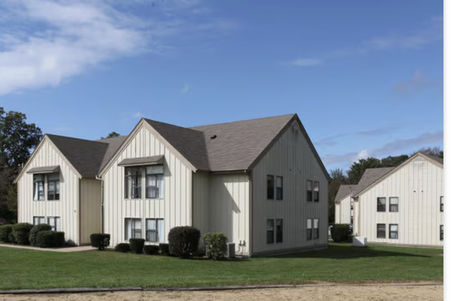outside street view - Celeron Square Apartments