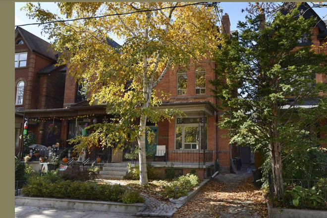 Front of the house - 2 bedrooms apartment in South Annex