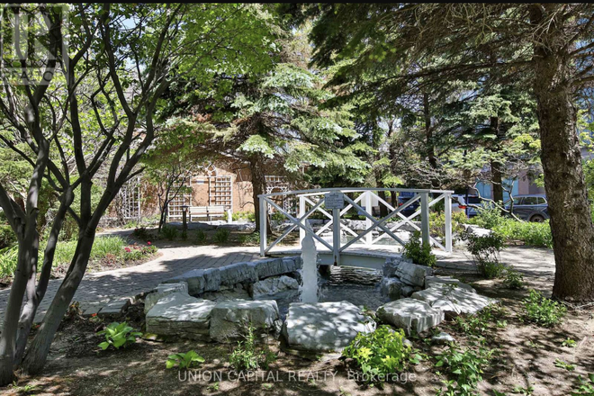 Building Grounds and Garden - Bedroom for rent near UTSC