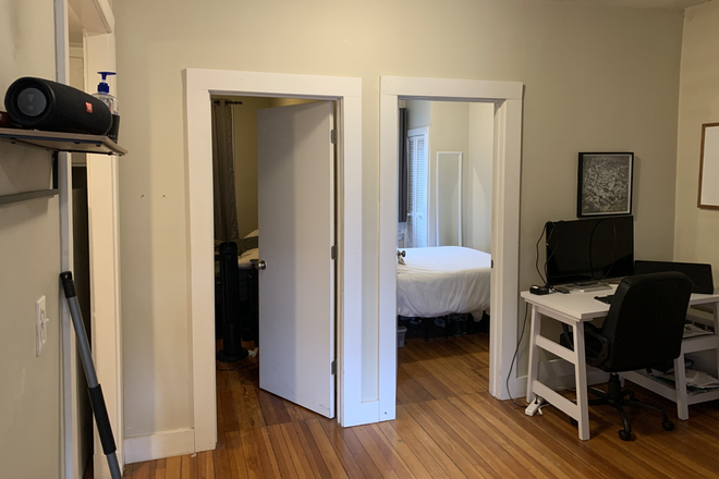 Living Space - Hanover St 3 Bed North End Apartments