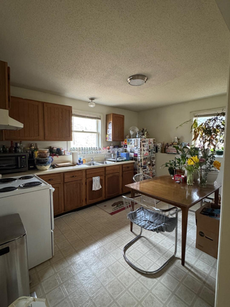 Kitchen - 1 Bedroom Unit Ready For Rent!