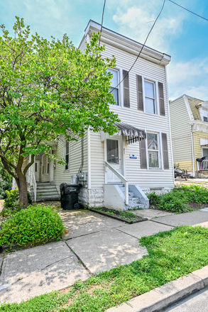 Exterior - 411 Ada 4 Bedroom Home in CUF Neighborhood