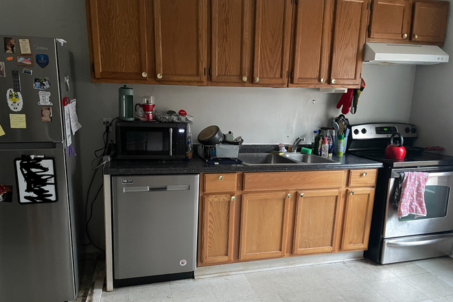 kitchen - 2027 Spring Sublet, Private Room, Walking Distance from Campus, Parking and Furniture included! Duplex