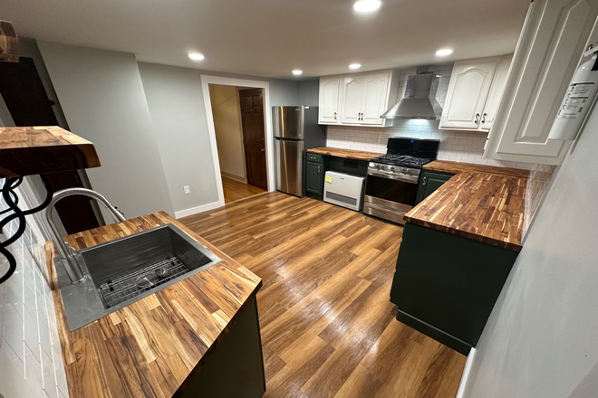 Kitchen - Well-Kept Downtown Willimantic Apartment - 1BD 1BTH –Privately Owned/Managed