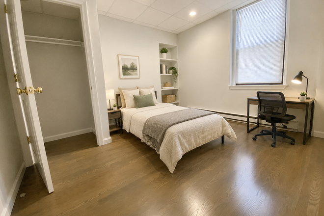 1 - New 2 bed Ground Level Avail 9/1 Laundry in unit New No Fee