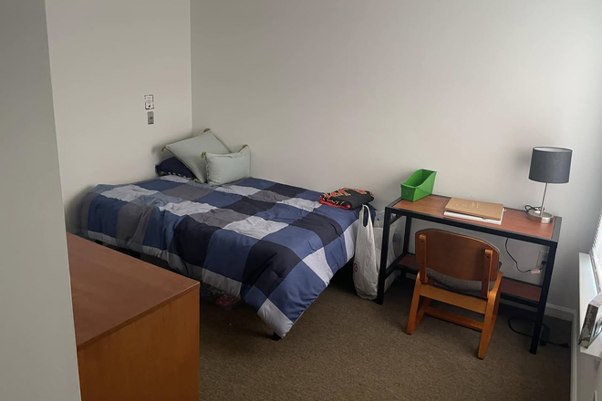 Fake photo, I haven't been in room yet - Courtyards 4 (443D) 4x2 Apartments