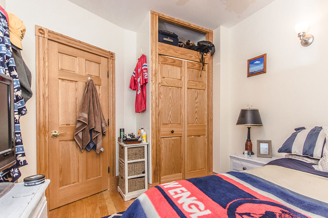 Bedroom - Charles St 2 Bed Beacon Hill Condo