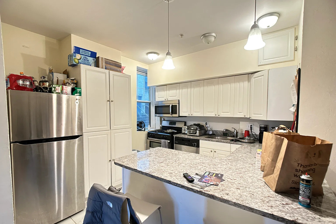 Kitchen - 2026 FALL SEMESTER SUBLET AVAILABLE. 1 Bedroom in 3 Bedroom Apartment. 2001 Commonwealth Ave, Unit 5