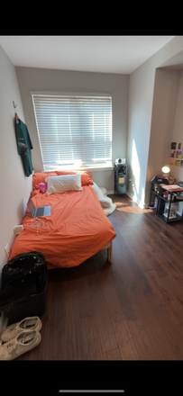 Bedroom - 3B Apartment close to campus