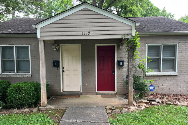 Front view of the duplex, right side for lease - Cute 1 BED-1BA right side of Duplex - Ormewood Park-East Atlanta area