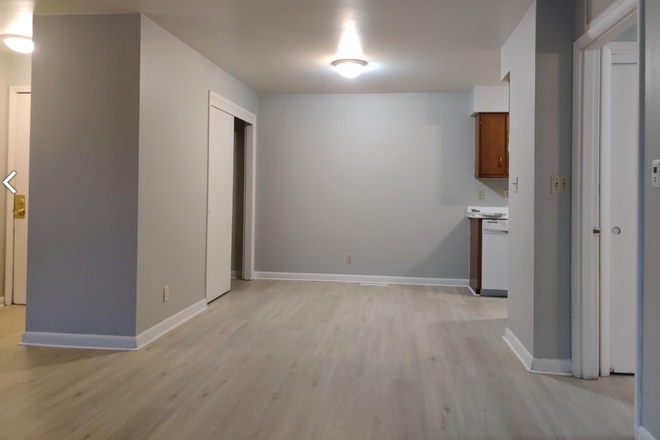 Main hall - 843 Hartford Street Apartments