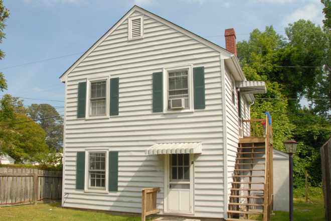 Front of building - Two bedroom apt