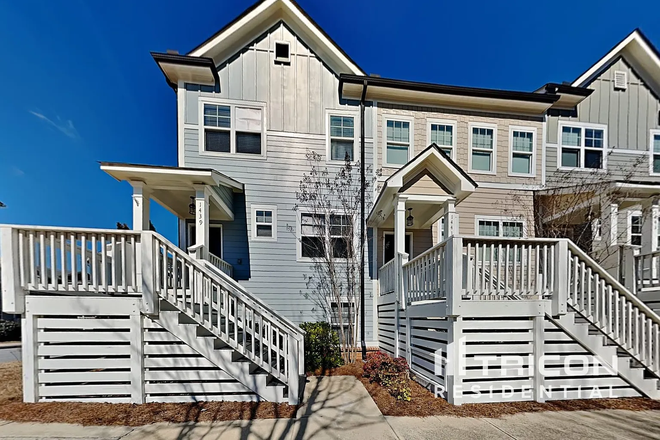 Outside front - * Peaceful Gated East Atlanta Townhome with Private Guest Level – Female Graduate Student Welcome
