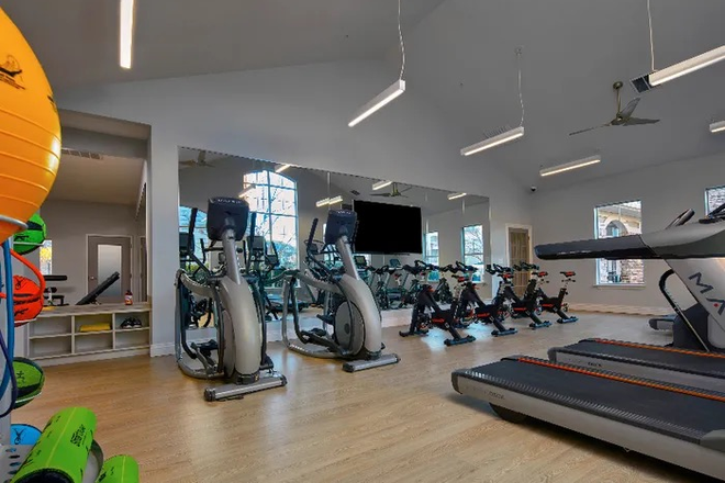 Gym - Campus Crossings
