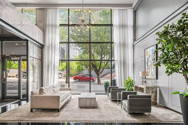 Building lobby - Windsor Over Peachtree