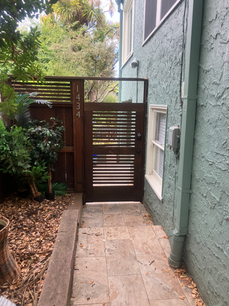 Gate leading to back entry - Studio+ in private home