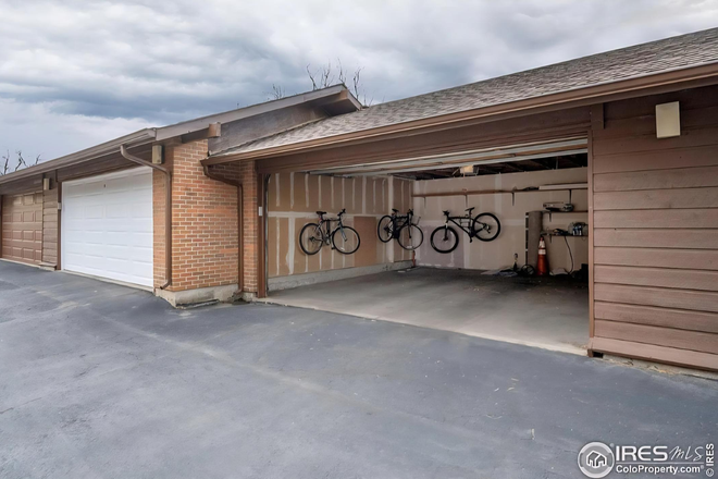 Garage - option to pay for guaranteed garage spot - 2 Bedrooms Available – August 1 Move-In (Near CU Campus)