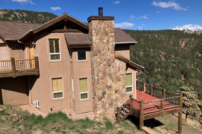 House from the Road - Magical Mountain Retreat - Boulder Foothills