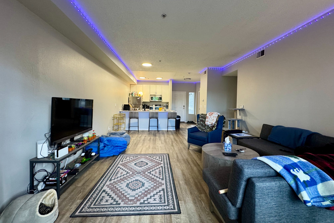 Living Room - Union Baseline