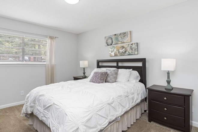 Main Bedroom - Royal Park Apartments