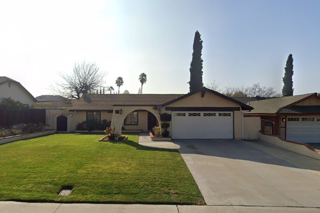 Outside View - Summer Sublease close to campus