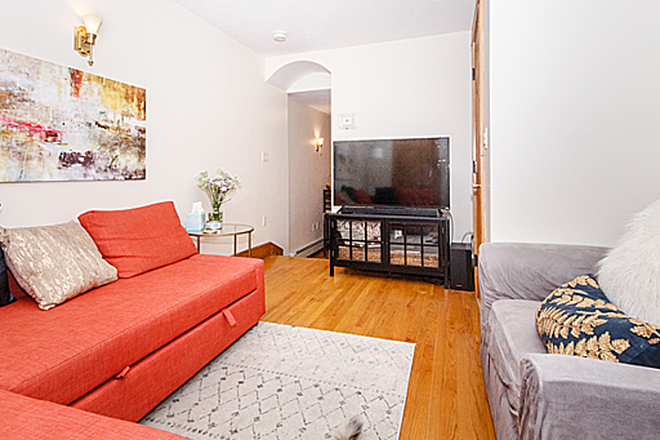 Living Space - Myrtle St 3 Bed Beacon Hill