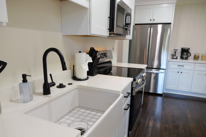 Kitchen - Renovated Duplex in South Windermere Duplex
