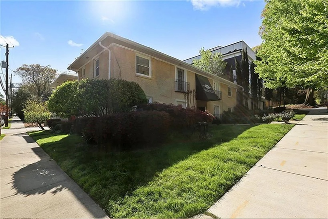 Exterior View - Luxury 1BR/1BA Condo in VA/Highlands, walkable to Ponce City Market and the Beltline