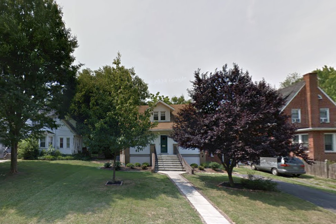 Front - Spacious 4BR/3BA - 4703 Harvard Rd House