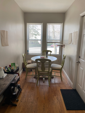 Kitchen - Fully furinished apartment close to Harvard's campus, right next to the Whole Foods and Trader Joe's